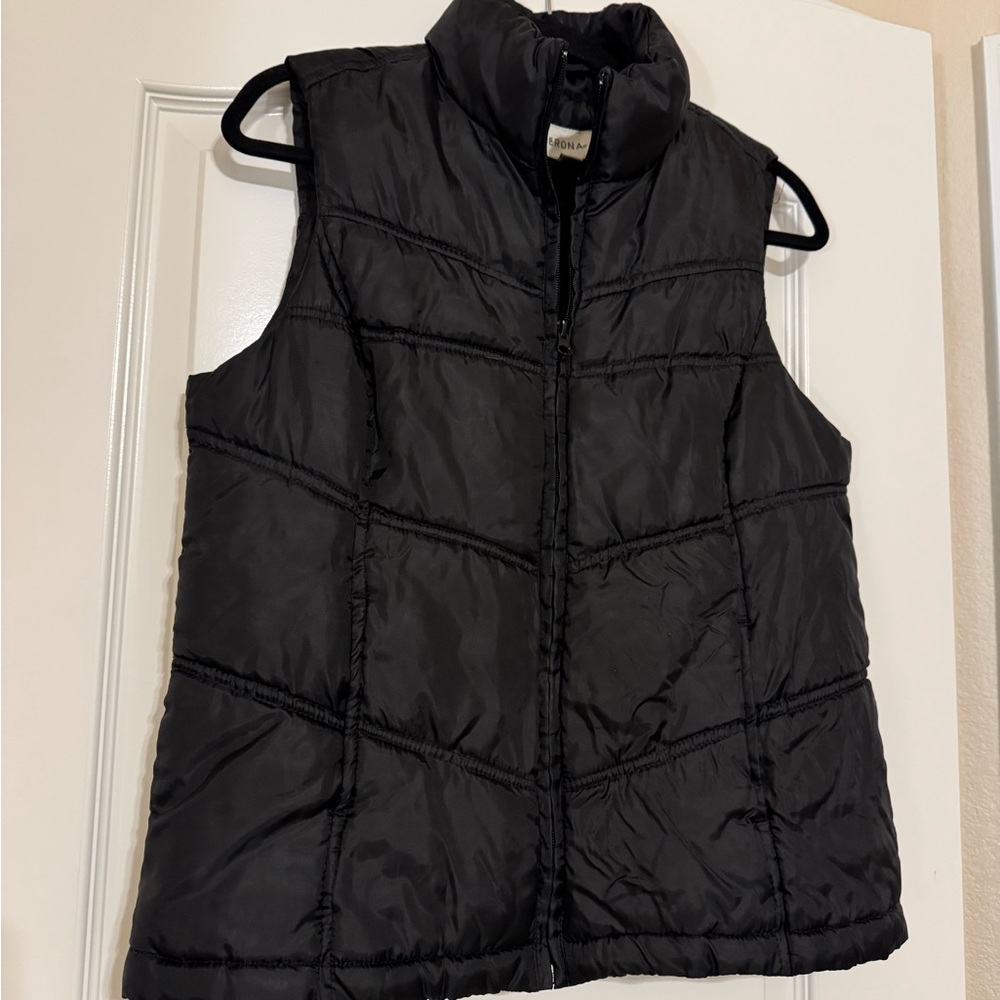 Merona Black Puffer Vest